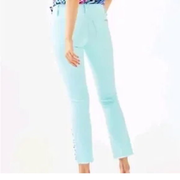 Lilly Pulitzer womens South Ocean jeans size 2. Worn once. - Picture 3 of 8